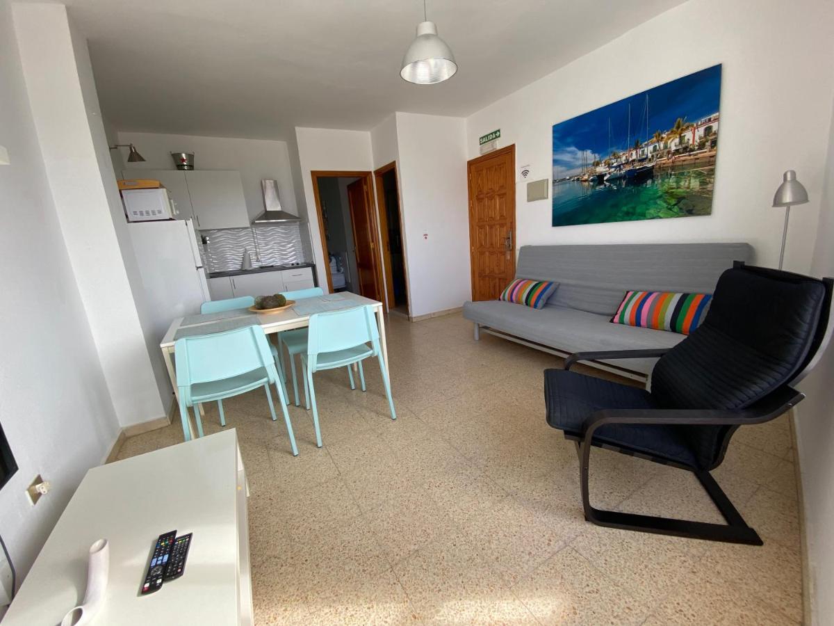Las Brisas Mogan Apartamentos プエルト・デ・モガン エクステリア 写真