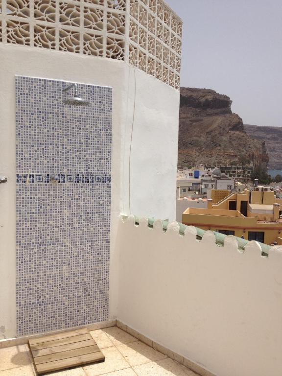 Las Brisas Mogan Apartamentos プエルト・デ・モガン エクステリア 写真