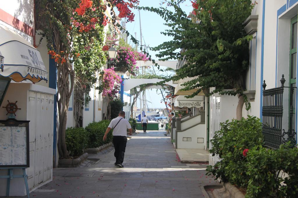 Las Brisas Mogan Apartamentos プエルト・デ・モガン エクステリア 写真